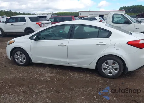 2015 Kia Forte Lx из США, поврежденный, VIN KNAFX4A66F5316396